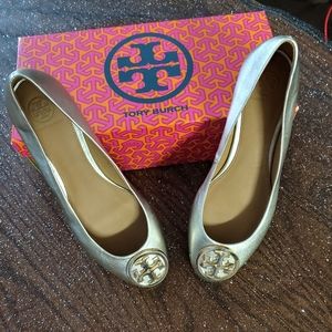 Tory Burch Gold Ballet Flats - Size 7.5 (New)